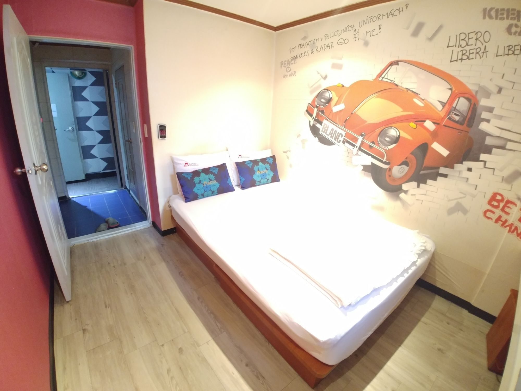 A Motel 2*