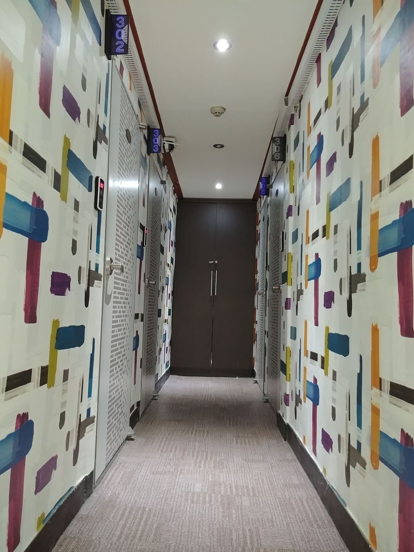 A Motel 2*